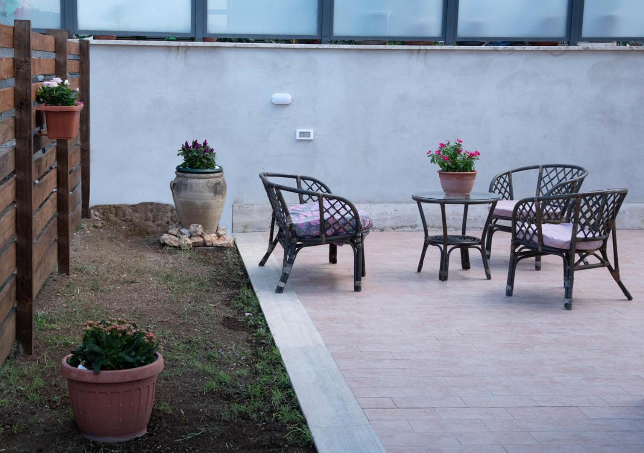 Villa Silvia Marco Simone Exterior photo